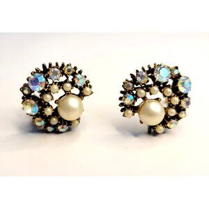 Vintage Clip Earrings Clear Rhinestone and White Faux Pearl Clip Gold Tone PR23